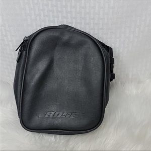 Bose QC1 carrying case
